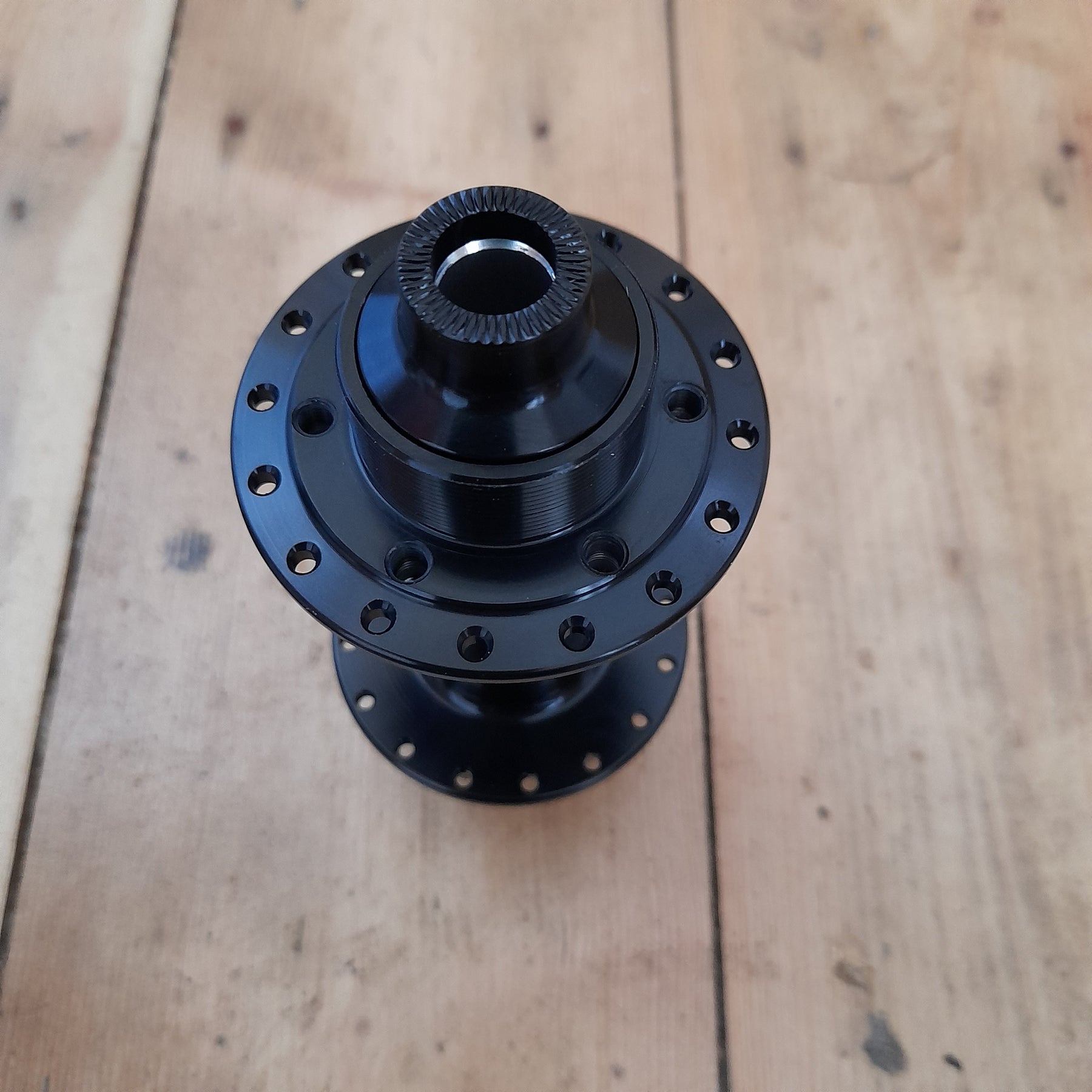 Fixed Hub - 142mm double 6-bolt fixed