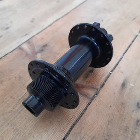 Fixed Hub - 142mm double 6-bolt fixed